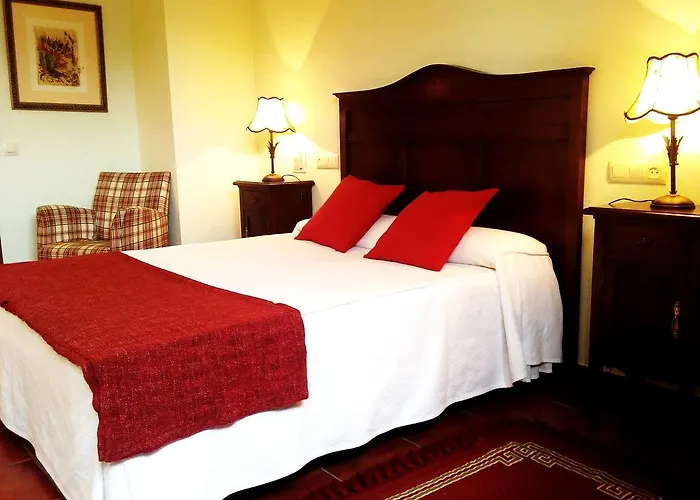 Hotel Rural El Otero 3*